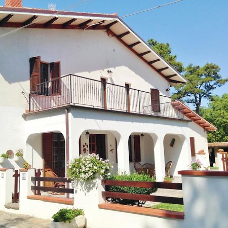 B&B Villa Incrocca Cerreto dʼEsi Buitenkant foto