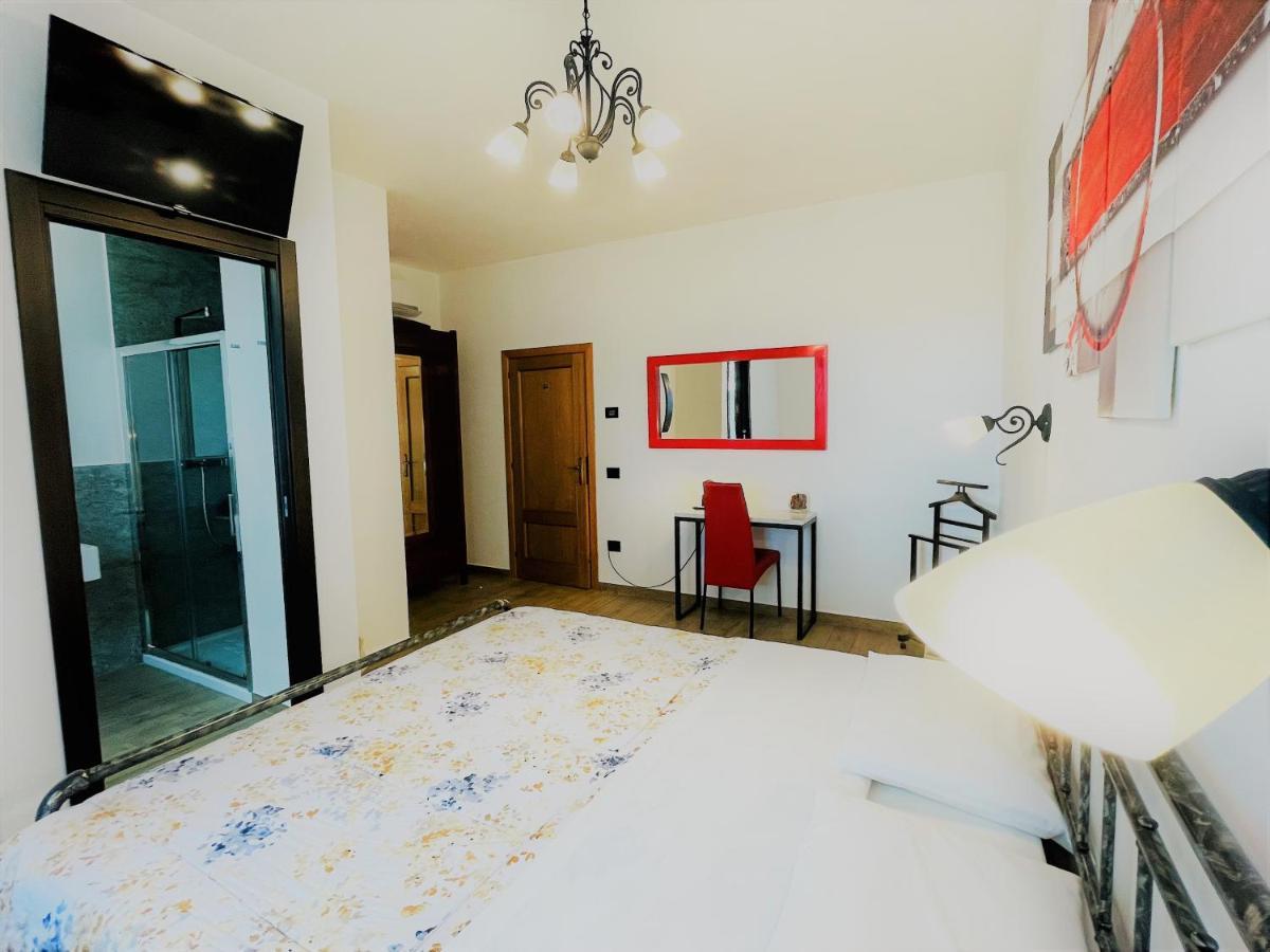 B&B Villa Incrocca Cerreto dʼEsi Buitenkant foto