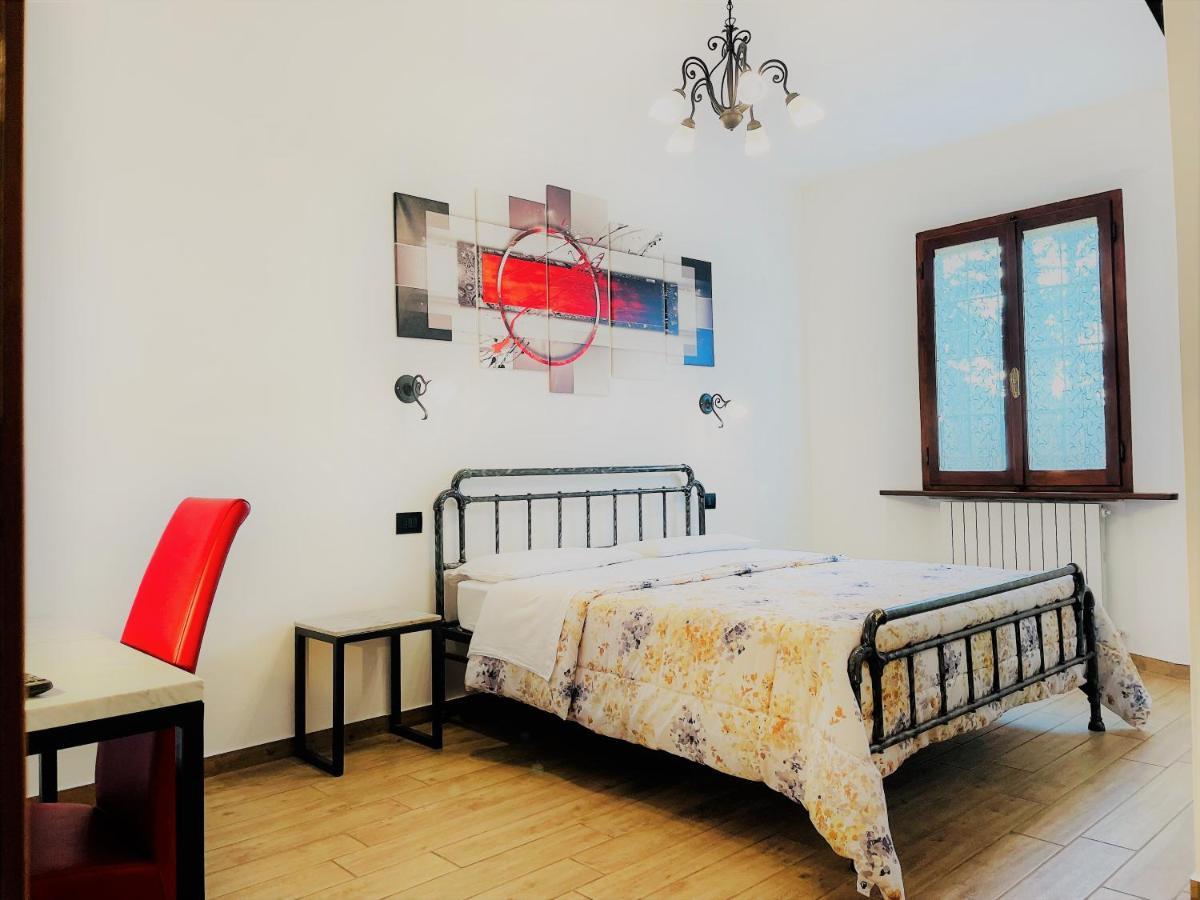 B&B Villa Incrocca Cerreto dʼEsi Buitenkant foto