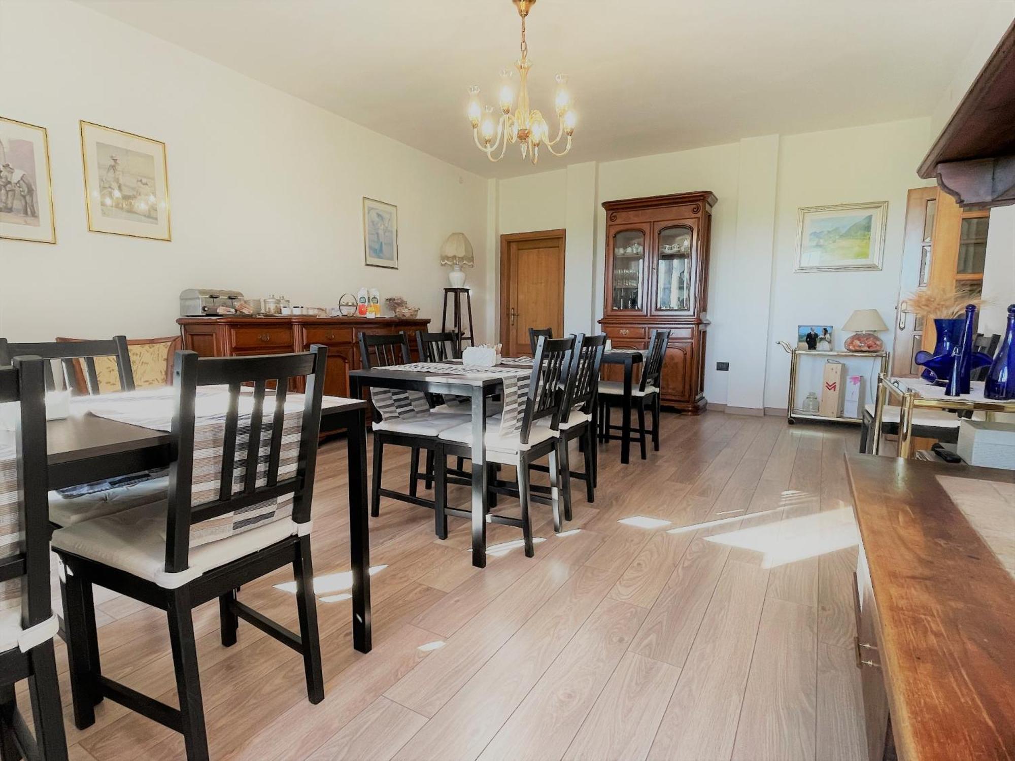 B&B Villa Incrocca Cerreto dʼEsi Buitenkant foto